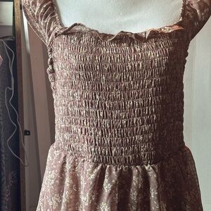 Chic Floral Smocked Maxi Dress